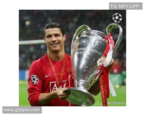 足球明星的光环下是否也会面临事业与生活的崩溃风险